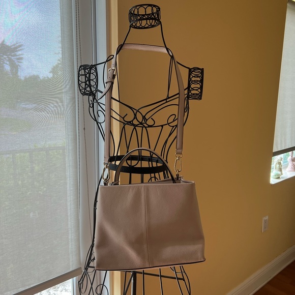 Kate Spade Cream Bag ♠️ - Picture 3 of 6